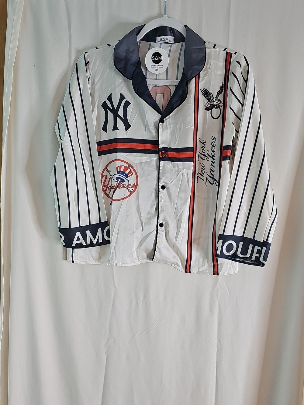 New York Yankees - White/Navy Stripe  Top